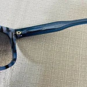 Gucci | Accessories | Gucci Sunglasses Luxury Designer  display picture 1